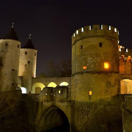 La Chambre Noire Au Coeur De Metz Exterior foto